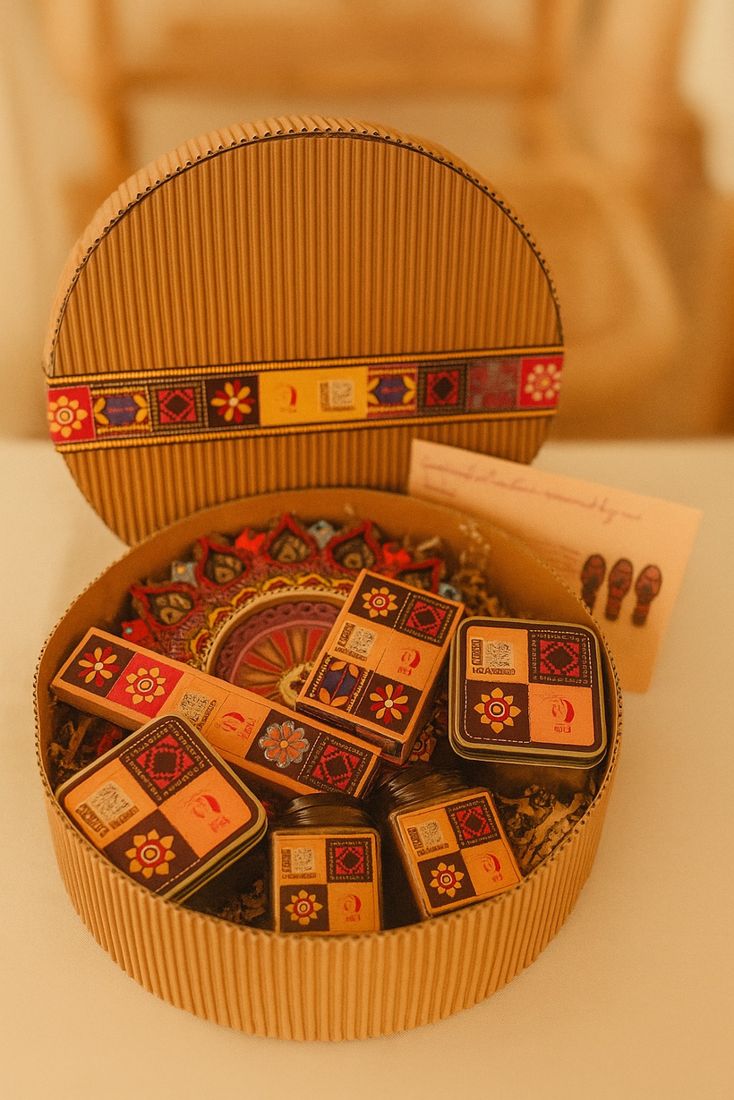 Aangan Peti hamper